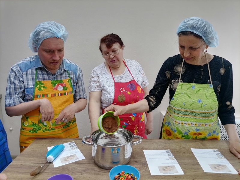 Фото